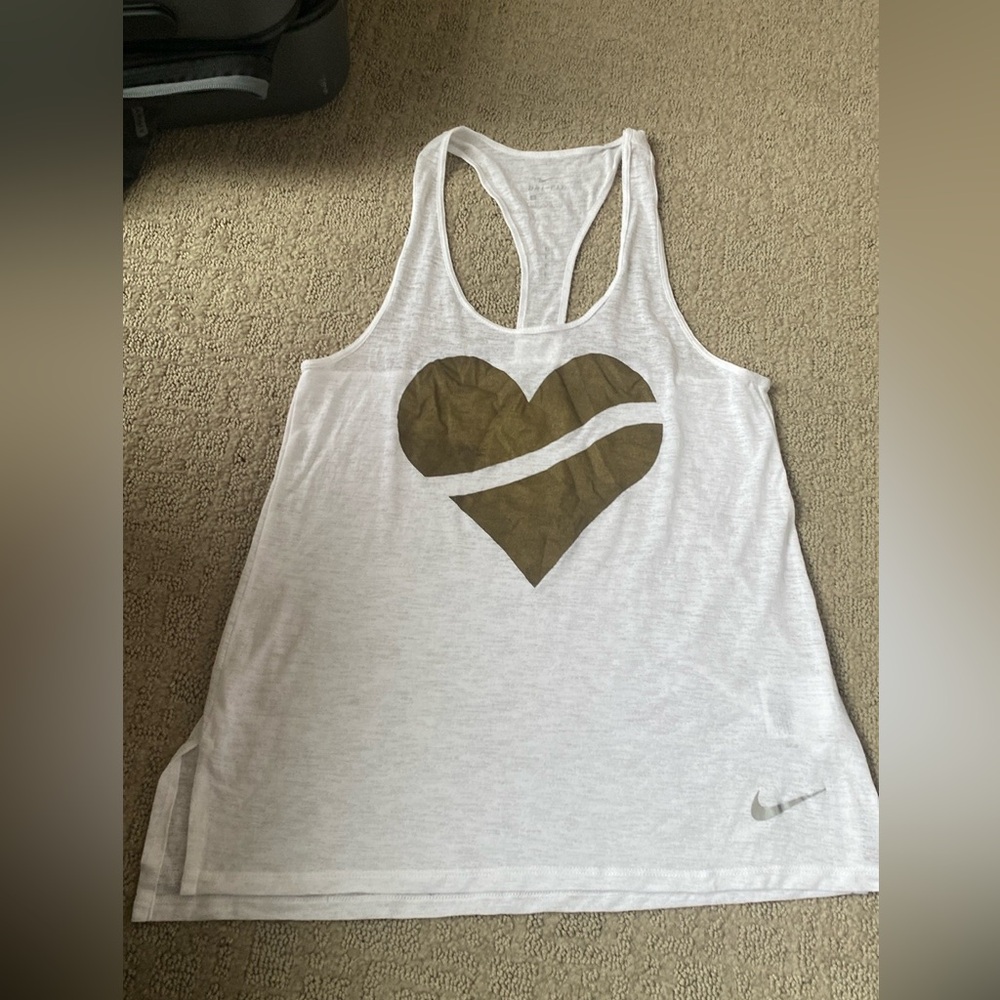 Nike Women’s Heartbreak Hill Running Company Tank
